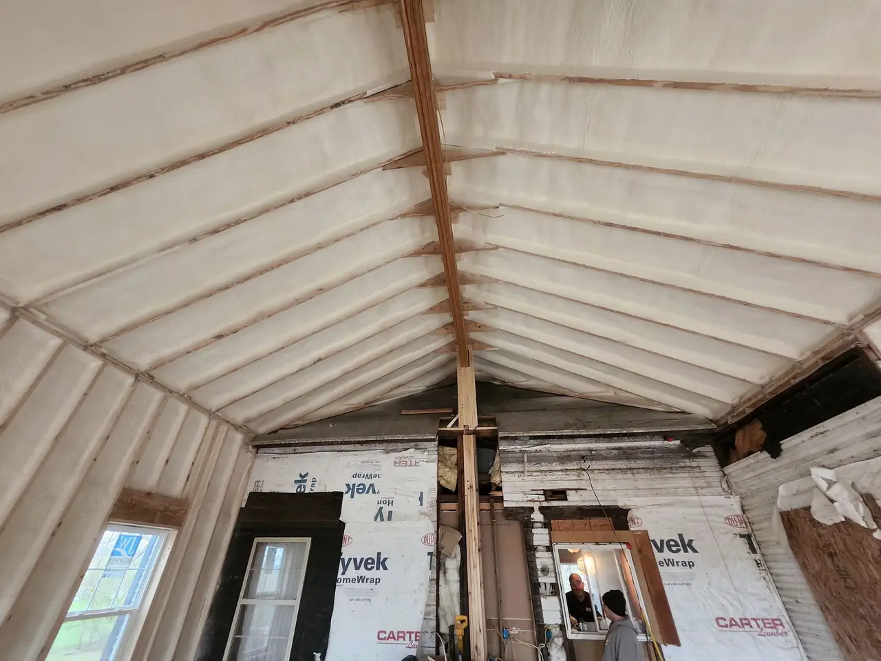 8 Benefits of Scheduling Your Spray Foam Insulation Installation Early Before Winter